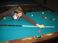YouGend spielt Billard, Bild 3