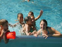 Schwimmbad oder Großküche, Bild 45